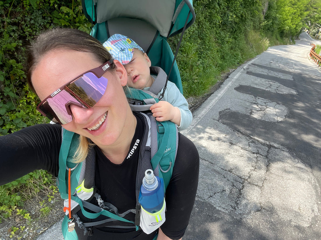 Come rispettare la routine e i momenti di sonno di un bambino durante i trekking