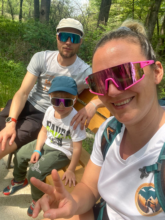 Il Giro del Lago di Varese: Il Nostro "Primo Cammino" in Passeggino