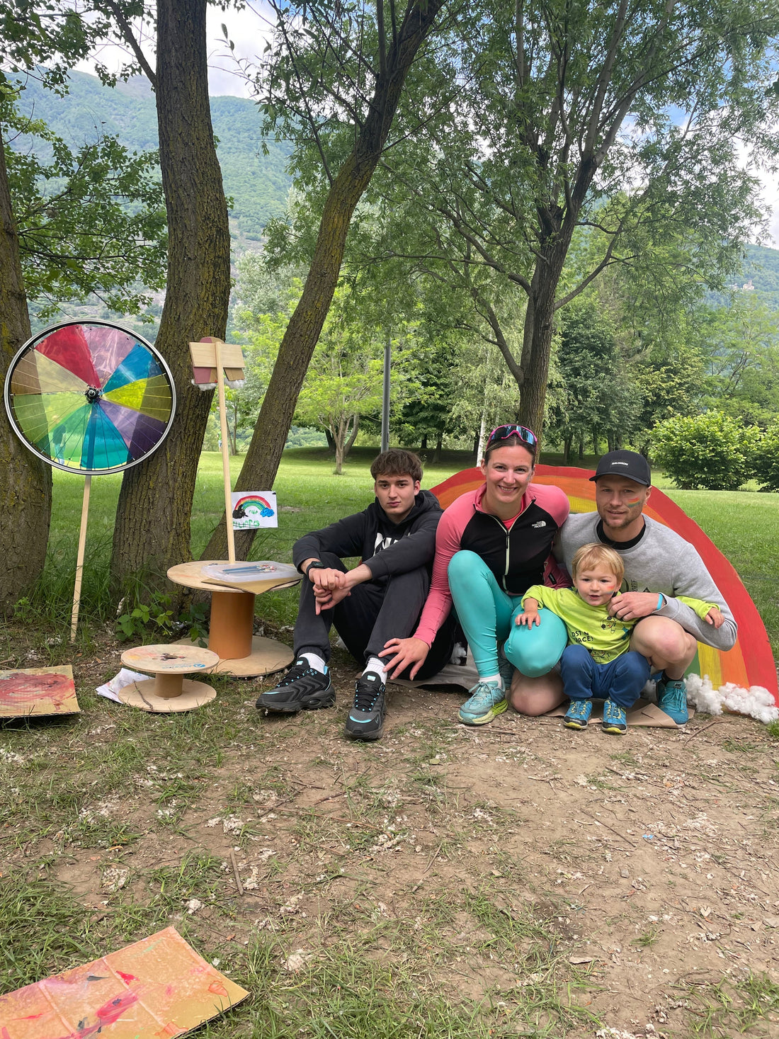 Il nostro Laboratorio dell'Arcobaleno: Un Trionfo di Colori e Gioia a Villadossola!