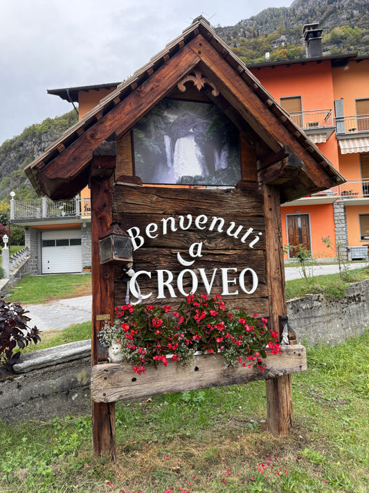 Croveo con i bambini: la nostra avventura nel paese delle streghe, perfetta per Halloween