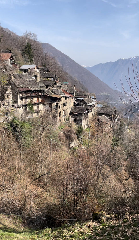 Un pomeriggio di magia: da Montescheno all'eco-villaggio di Zonca